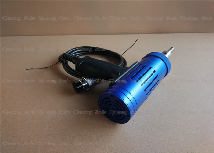 900w Ultrasonic Handheld Spot Welding Machine With Customized Titanium Welding Horn